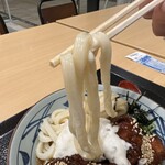 丸亀製麺 - 【2023.9.5(火)】てりやきタル鶏ぶっかけうどん（並盛・冷）790円→760円の麺