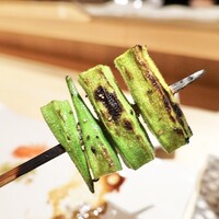 地葉 栄 - 