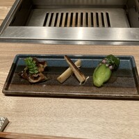 焼肉うしごろ 新宿三丁目店 - 