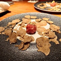 銀座 まる市 - ユッケ