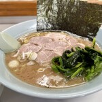 ラーメン屋 けん - 醤油ラーメン650円 チャーシュー200円