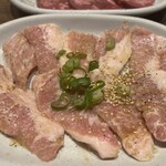 焼肉フランス人 - 豚トロ