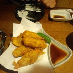 煙人 - 鶏皮餃子（だと思う）