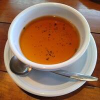 上野洋食遠山 - コンソメロワイヤルスープ