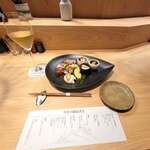 炭火とワインと純米酒 King Momo - 付きだし前菜盛り