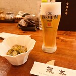 籠太 - プレモルとお通し