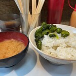 とんかつ三太 - ご飯味噌汁はセルフサービス