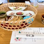 旬彩和食 よし田 - 