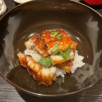 西麻布野口 - 鰻の地焼きを載せて