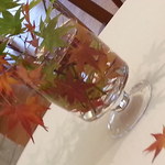 リストランテ　プリマヴェーラ - テーブルのもみじ