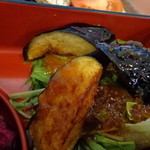 Yayori - 焼きナスと水菜のサラダ
