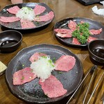 炭火焼肉 やまもと - 