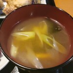 大衆酒場 げっとら - みそ汁 アップ！