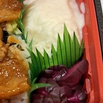 Tonkatsu Ara Tama - 【豚蒲焼重】９２０円