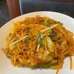 アジアンキッチンからうま - 野菜チョウメン（ネパール風味野菜焼きそば）4辛