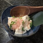 とり鉄 - お通しの豆腐