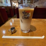 コメダ珈琲店 - アイスミルクコーヒー