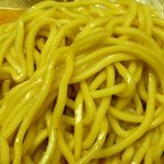 雷神 - 麺屋 雷神 ＠ときわ台 うま辛醤油ラーメン 「普通麺」 は中太縮れ麺でモソモソした食感