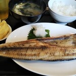わ楽 - 真ホッケ一夜干し(半身)定食1550円