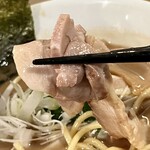 ナナメ上をゆく - チャーシューです！