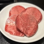 Sumibiyakiniku Genchan - 