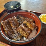 桝八川魚商店 - うな丼