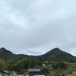 Sutabakku Sukohi - 駐車場から武雄神社方向