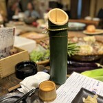 Robata Banya - 日本酒は竹筒に入ってきました！面白い！