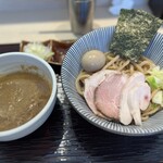 長男、もんたいちお - 