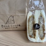 サンドイッチ専門店 Sand House - コロッケ　390円