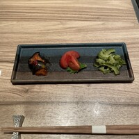 焼肉うしごろ 横浜店 - ナス、トマト、ゴーヤ