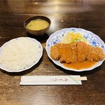 レストラン エム - ポークカツレツ定食