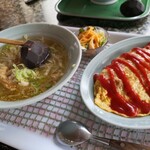 古澤ラーメン - サービスランチ¥780  塩ラーメン&サラダ&オムライス