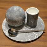 アマラントス - ランチコース 15950円 のミルク、砂糖