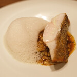 アマラントス - ランチコース 15950円 の長崎県キジハタ ムール貝の泡