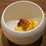 アマラントス - ランチコース 15950円 の焼きとうもろこしのシャーベット