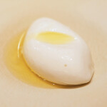 アマラントス - ランチコース 15950円 のミルクと塩のシャーベット