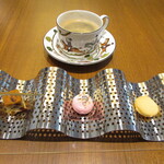 Derire - 小菓子～フルーツのパウンドケーキ・マカロン・クッキー・コーヒー☕