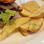 ポテトも美味しい