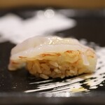 赤坂 鮨葵 - 海老の昆布締め