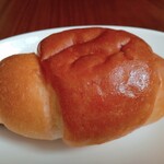 VIKING BAKERY F - 塩パン（プレーン）　130円