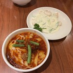 唐朝刀削麺 - 刀削麺とエビマヨ