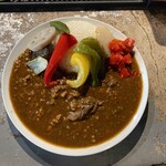 HACHIYA curry - 牛スジカレー with野菜7種盛り