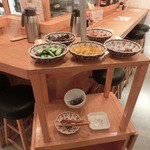 浪花ろばた 頂鯛 - 食べ放題の「漬物＆味付け海苔」コーナー～～～