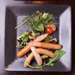 青山Indigo - 4種ソーセージの盛り合わせ