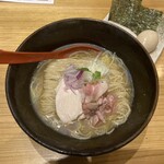 焼きあご塩らー麺 たかはし - 