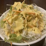 ロビンズインドキッチン - サラダはマンゴーのドレッシングでした