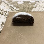 洋食喫茶かんぱーにゃ - チョコとナッツのスノーボール