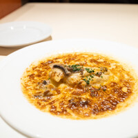 マンジャーモ - 