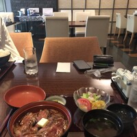 赤坂 津つ井 総本店 - 
